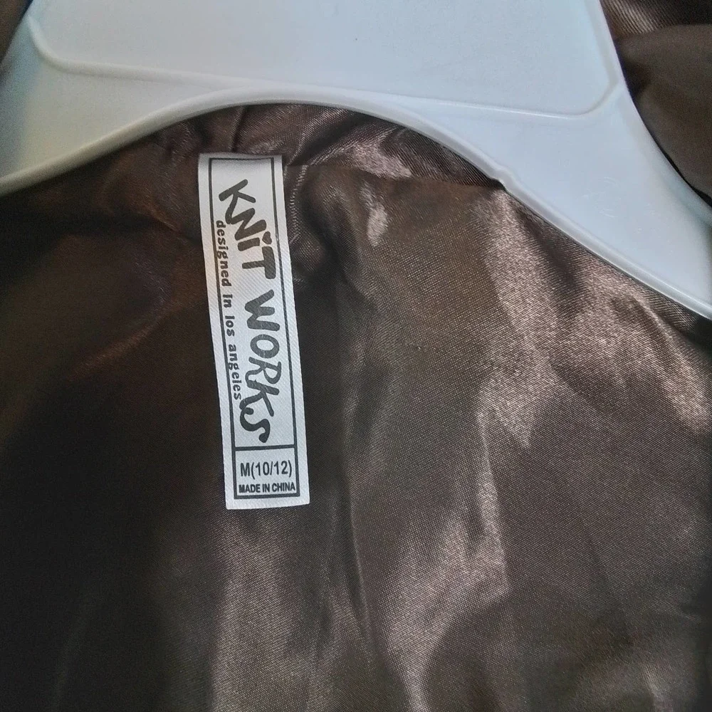 Girl's Faux Fur Sleeveless Open Front Hoodie Size‎ Medium in Brown